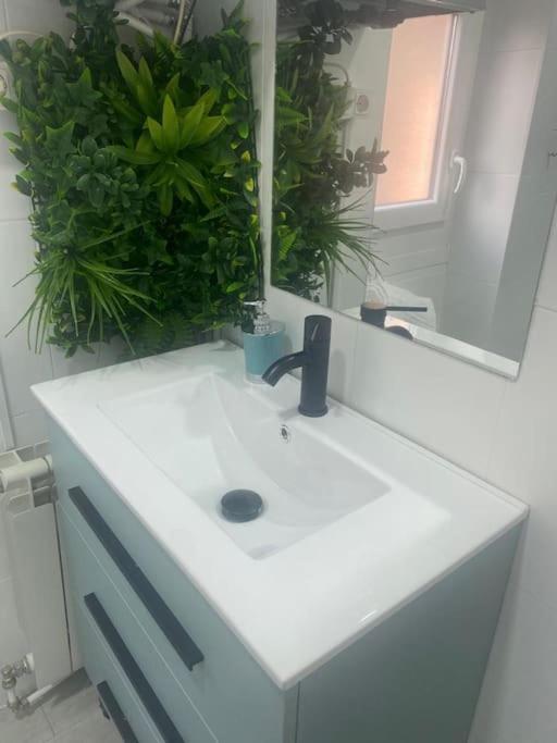 Apartamento En Toledo Ideal Para Visitas A Puy Du Fou Εξωτερικό φωτογραφία
